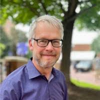 Robin Glancy's Instagram, Twitter & Facebook