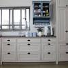 Selecting kitchen cabinet hardware is like choosing the perfect statement piece of jewelry. 1