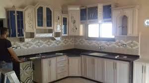 تفصيل مطابخ المنيوم لدى الرائد للمطابخ و الرائد للمطابخ و الالمنيوم فيسبوك