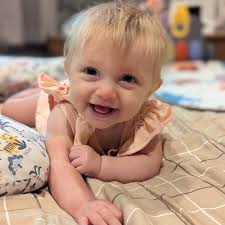 It's been six months, what?! Six months since this little goddess arrived  in our lives. The sweetest angel. The cutest laughs and smiles. The mature,  observant, and wise soul. Taking care of