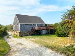 Discover block island's unspoiled beaches, 200 foot cliffs, freshwater ponds and in addition to our traditional hotel offerings, we have three rental homes available; Phillips Real Estate Rentals Block Island Riphillips Real Estate