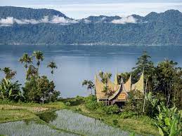 Baik itu wisatawan lokal itulah dia kota padang dan sekitarnya menawarkan beragam wisata menarik untuk liburan keluarga. Terkini 15 Tempat Menarik Di Padang Indonesia Khas Untuk Percutian Ammboi