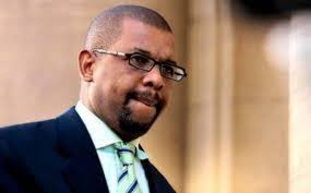 Dali mpofu wiki, bio dali mpofu (daluxolo christopher mpofu) was born on 26th september 1962 (55 years old as of 2018)… read more ». Dali Mpofu Wiki Age Wife Family Kids Net Worth Twitter House Son Height Parents Instagram Primal Information