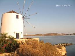 Como os pagamentos ao tripadvisor afetam a ordem dos preços apresentados. Windmill In Parikia Paros Island Greece Bild Von Paros Kykladen Tripadvisor