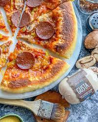 Vegan Pepperoni Pizza Recipe For Homemade Stuffed Crust Pizza The Edgy Veg Recipe Vegan Pepperoni Pizza Vegan Pepperoni Pizza Crust