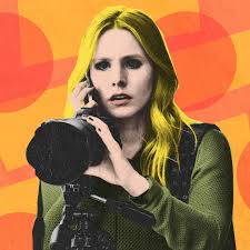 Veronica mars was the daughter of a southern california sheriff played by enrico colantoni. Veronica Mars Already Did Fan Service Now It Can Just Be Itself The Ringer