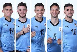 Os novos mantos foram revelados pelo astro da celeste, luiz suárez, que os apresentou em suas redes sociais. Arrascaeta E Titular Em Estreia Do Uruguai Na Copa Mas Nao Brilha Veja Raio X Cruzeiro Ge