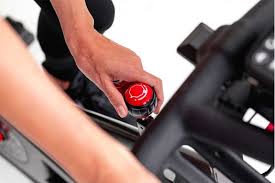 Home security can be expensive, so the idea of a security system with no monthly fees is pretty intriguing. Peloton Alternative Schwinn Ic8 Spinning Bike Im Test