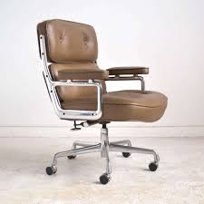 Charles And Ray Eames Pair Of Time Life Chairs By Herman Miller Chair Most Comfortable Office Chair Outdoor Furniture Chairs