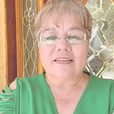 We're excited to officially welcome Frozz Frozen Yogurt to San Luis! 🎉  Today's ribbon cutting ceremony was full of smiles, sprinkles, and support  for this cool new business. From classic swirls to