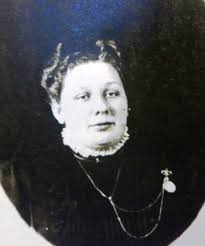 Wanda Alfena Korthaus Neugebauer (1898-1987)