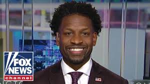 Pastor Lorenzo Sewell calls out National Prayer Service bishop: 'Worst  preacher' I've heard