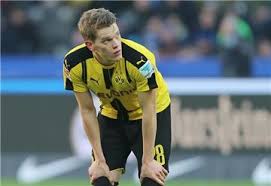 Erstens, herr ginter kann nichts dafür, dass die preise so explodieren. Matthias Ginter