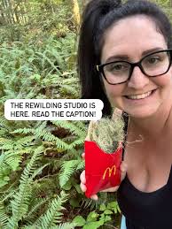 Ashley Slade (@ashleyandtheisland) • Instagram photos and videos