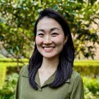 Amy Mckinsey's Instagram, Twitter & Facebook