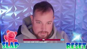 Umut Aslan (@umutasln2) er Í BEINNI