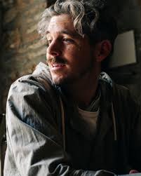 Fashion Interviews, Stories & Community