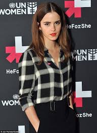 The Internet Goes Wild For Emma Watson S Pic Of Matthew Lewis Emma Watson Outfits Emma Watson Style Emma Watson Casual