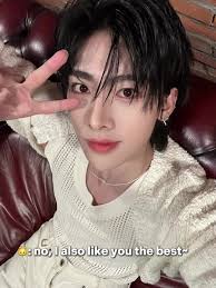 Kane Larkin Introduces Ricky