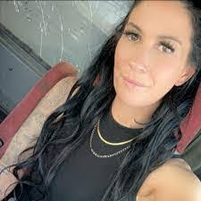 Sheena Benoit's Instagram, Twitter & Facebook