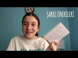 10 Tane Sarki Onerisi Ah Bu Sarkilarin Gozu Kor Olsun Youtube Sarkilar Kori Sarki Sozleri