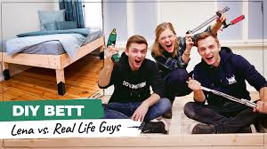 Oder sie möchten ihr sommerhaus mit dem kleinen. Bett Selber Bauen Diy Mit Den Real Life Guys