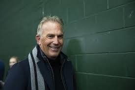 Kevin Costner: Ciągle wierzę, że mógłbym zagrać 40-latka