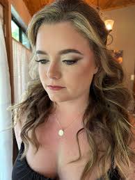 Looking for a someone to do my daughter's hair and makeup for prom!