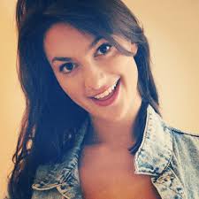 Stream Laura Holscher music