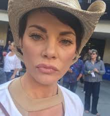 Kassee Bulen, Political Gypsy?