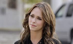 And now ladies and gentlemen, for the end of this post, i have just one more gallery to show you! Jennifer Love Hewitt Hot Bikini Pictures Expose Her Sexy Figure