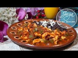 Bistec En Salsa Roja De Jitomate Almuerzo Mexicano Para Recibir El Ano Nuevo Jauja Cocina Mexicana En 2020 Comida Almuerzos Comida Mexicana