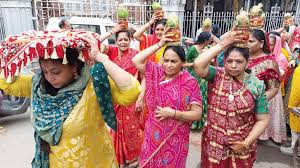 Kanpur News : पंचानिक महोत्सव पर निकाली ध्वजा यात्रा, महिलाओं ने मंगल गीतों  से भक्तिमय किया माहौल - women created devotional atmosphere in Dhwaja Yatra  on Panchanik festival from jain ...