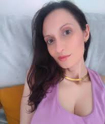 I am a unique and dynamic individual, passionate about life and its endless  possibilities. With a curious mind and a heart full of empathy, I strive to  make a positive impact in