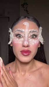 תחפושת ציירת איפור