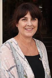 Cotswolds coffee lovers say Starbucks WON'T be welcome as global giant sets  its sights