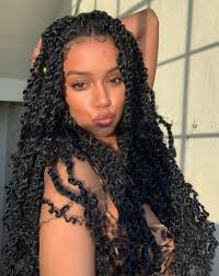 Ultimate Naturally Curly Hair Must Haves Naturalhair Curlyhairstyles Natural Hair Styles Curly Hair Styles Naturally Twist Braid Hairstyles