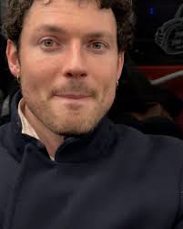 My Percy. The miracle kitty. They said you wouldn't make it to four months,  and you lived four long years. I truly, truly, truly cannot believe you are  gone. I know you