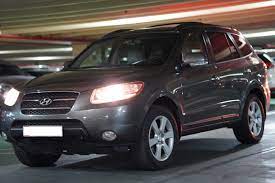 My maintenance cost (except for oil changes and air filters and cabin filters which i do myself) has been a total of $900 over 9 years of. Used Hyundai Santa Fe 2009 1096465 Yallamotor Com