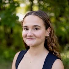 I recently had the opportunity to present my senior biology thesis at the  Mount David Summit at Bates College.