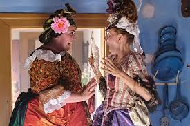 Zakleté pírko je česká pohádková komedie, režírovaná zdeňkem troškou, scénáře se ujali marek dobeš a michal petruš. Zaklete Pirko 2020 Recenze Galerie Videa A Clanky