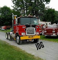 1967 Brockway K459tl That Belongs To Joe Marabell From Tunkhannock Pa Taken At The 2017 Atca Nationals In Macungie Pa Big Rig Trucks Classic Trucks Big Trucks