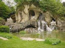 Grotto Of Thetis Versailles France 17th Century Baroque Les Plus Beaux Jardins Jardin De Versailles Versailles