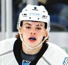 Brad Curle's Instagram, Twitter & Facebook