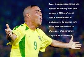 Du fait de sa qualité de jeu, il joue fréquemment contre des joueurs de un ou deux ans de plus que lui. Footballogue On Twitter Decla Ronaldo Revele Le Secret De Sa Fameuse Coiffure A La Coupe Du Monde 2002