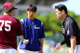 2016年の中日ドラゴンズでは、2016年の中日ドラゴンズにおける動向をまとめる。 この年の中日ドラゴンズは、この年から監督専任となった 谷繁元信 監督の3年目のシーズンである 1 。 C168xjtmnpbmwm