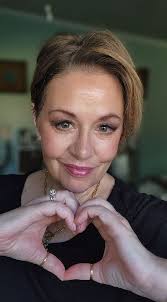 Good blessed Morning 🌻🌄 Remember God loves You 🙏🏽❤️ Have a joyous  day!!!!! I AM AN IMPERFECT PERSON LOVED BY 新600 A PERFECT GRACIOUS GOD C 。t 