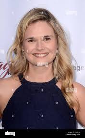 Vivian Meredith's Instagram, Twitter & Facebook