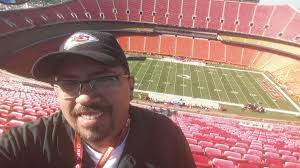 Marty Almendarez (@martyalmendarez)