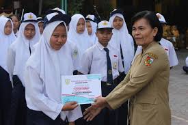Maybe you would like to learn more about one of these? Smp Negeri 10 Pekanbaru